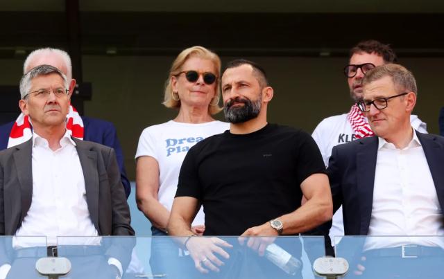 IM电竞登录通道-拜仁高层“回到未来”，“两巨头”要让俱乐部恢复安宁